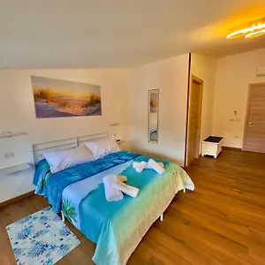  Affittacamere Casa Del Mare Italia
